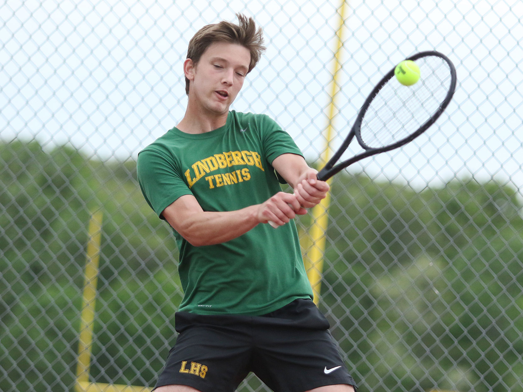 Lindbergh vs. SLUH tennis